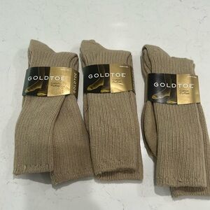 3 pairs of Gold Toe men’s dress socks